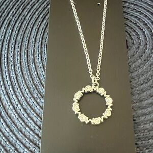 Silver 'MOM' Pendant Necklace